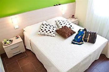 Hotel Residence Vapore Gatteo a Mare 0*,
